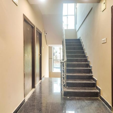 Hotel O Red Stone Hotels Haidarábád Kültér fotó