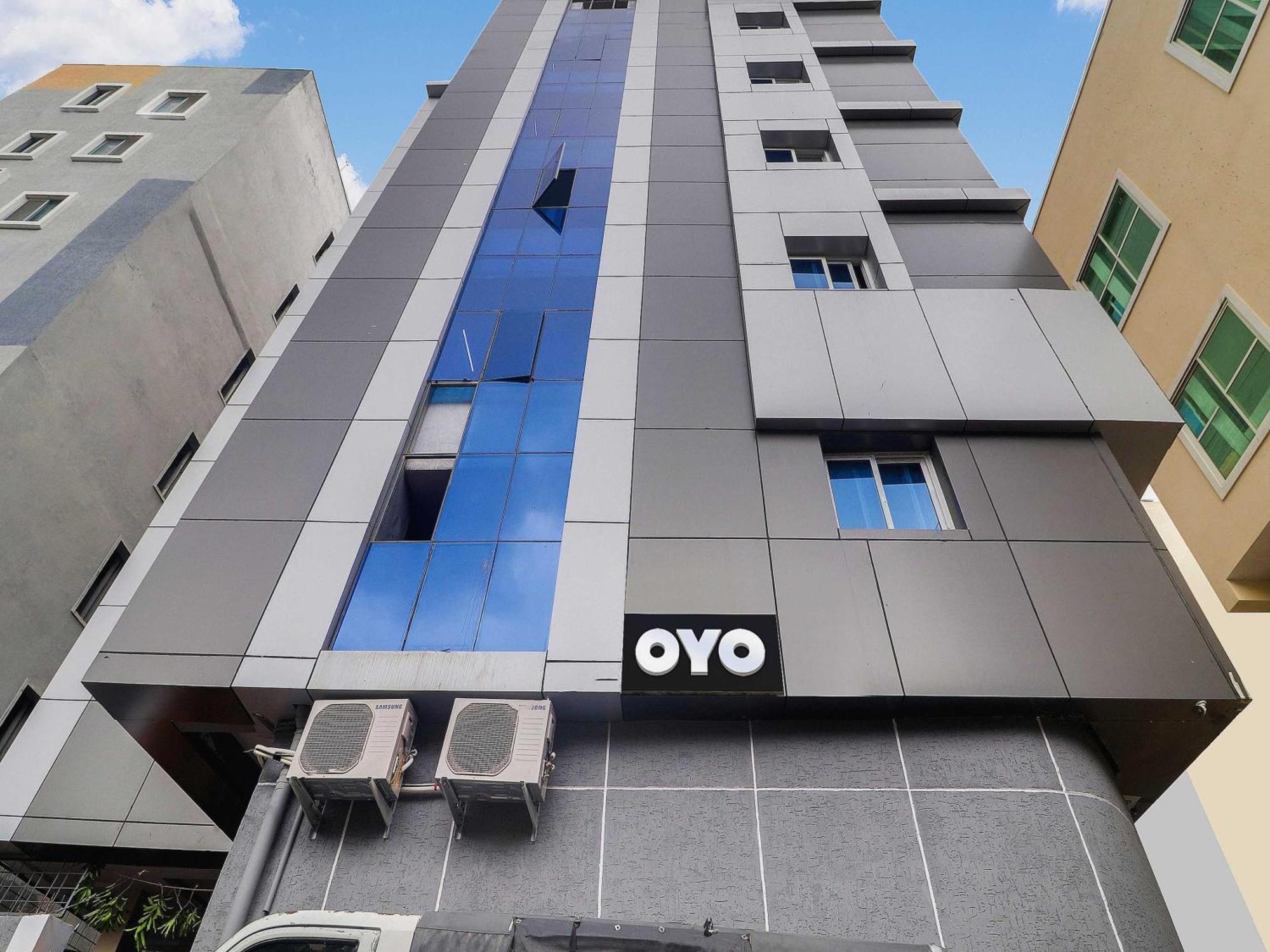 Hotel O Red Stone Hotels Haidarábád Kültér fotó