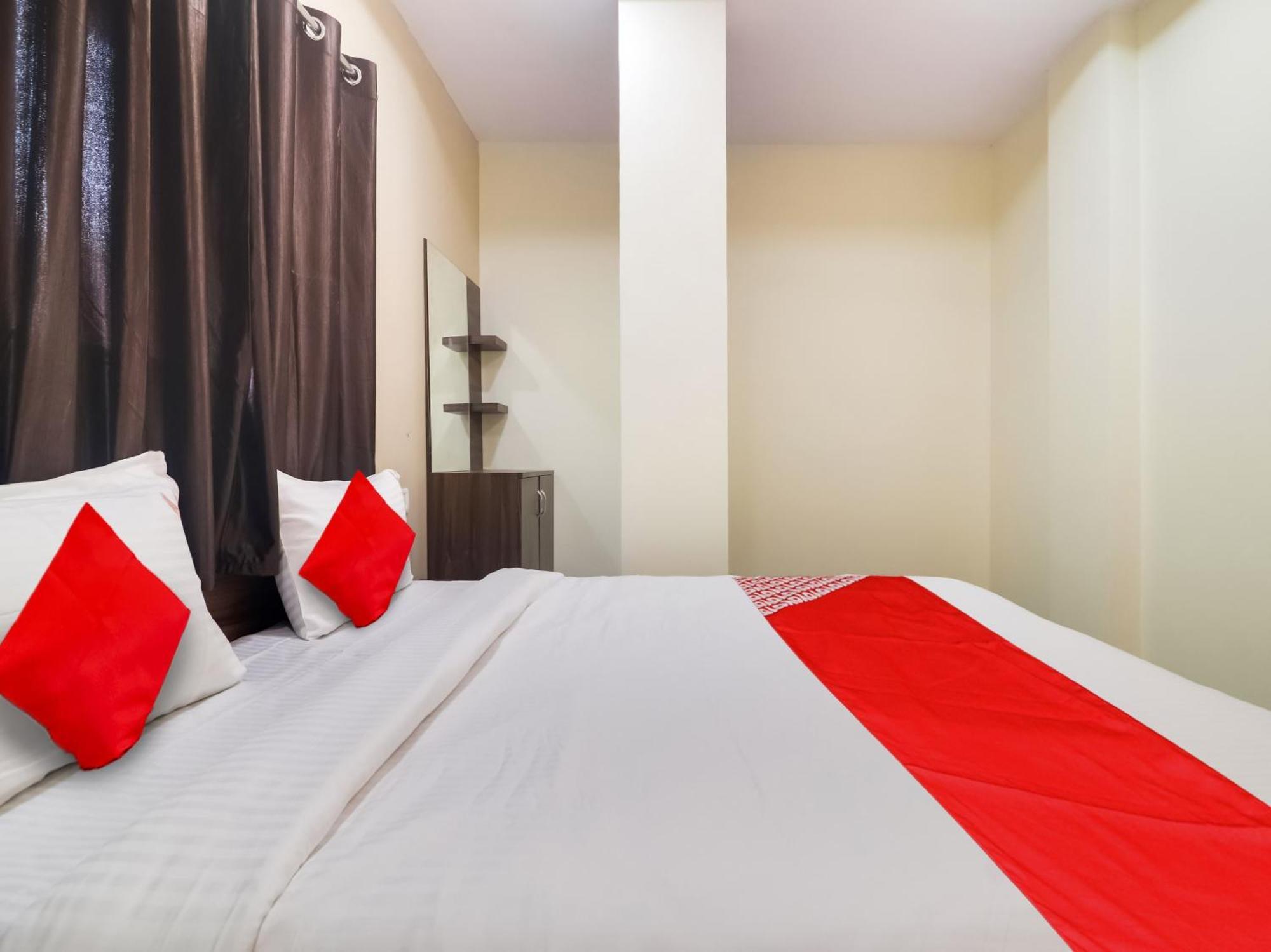 Hotel O Red Stone Hotels Haidarábád Kültér fotó