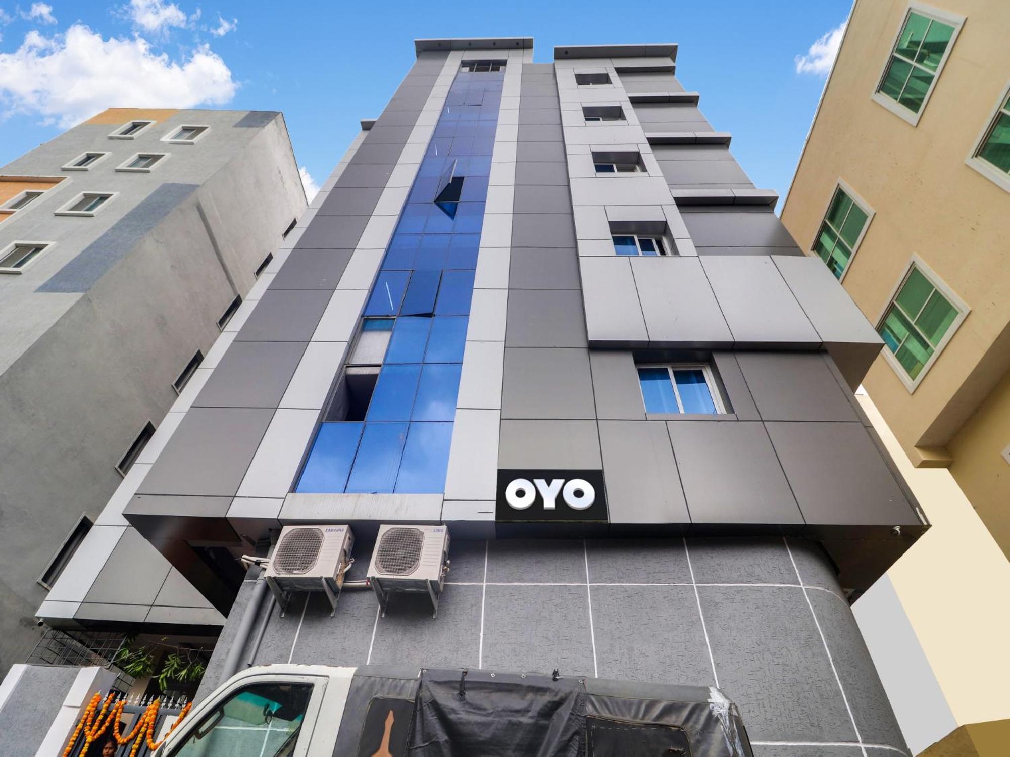 Hotel O Red Stone Hotels Haidarábád Kültér fotó