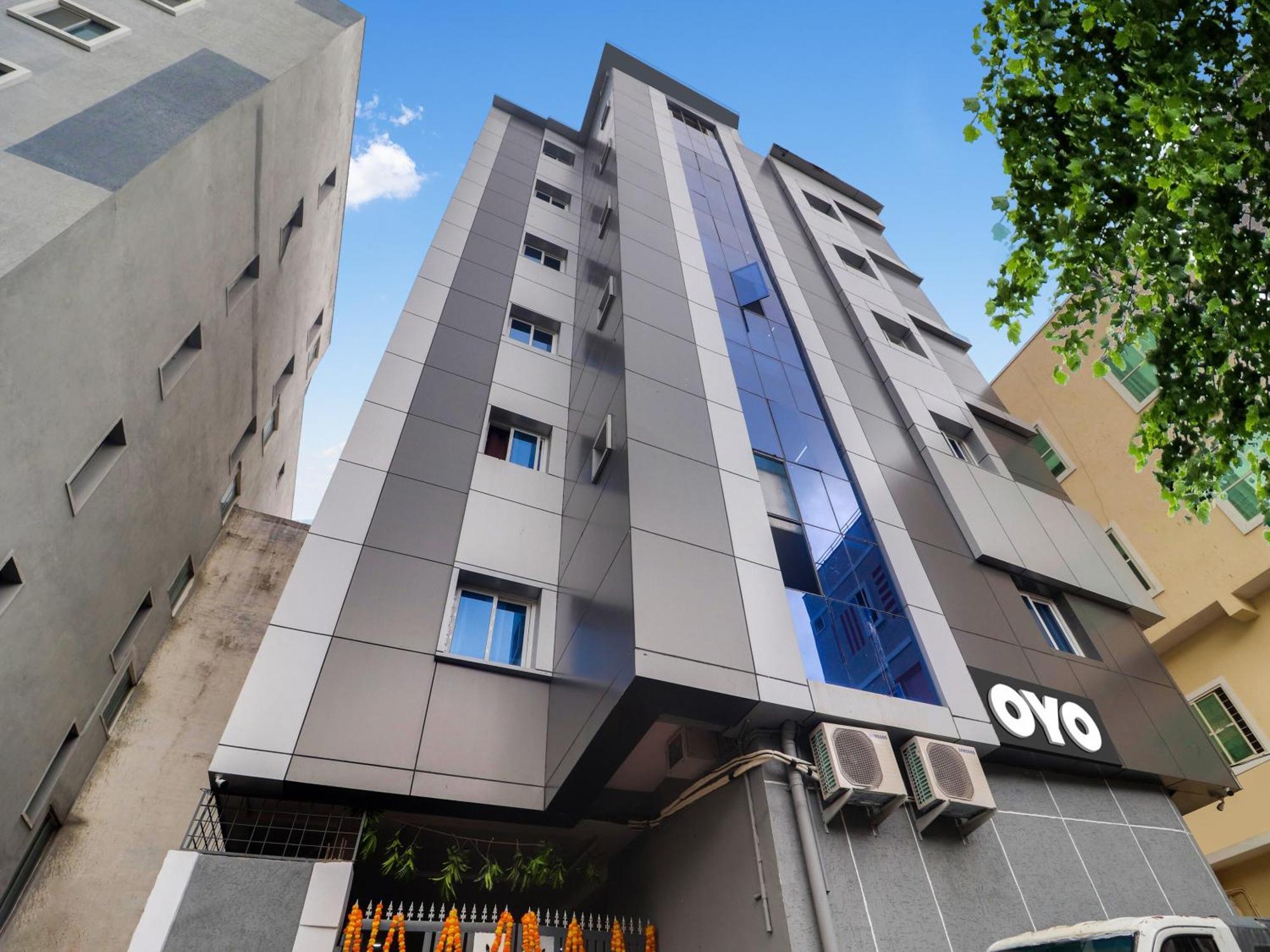 Hotel O Red Stone Hotels Haidarábád Kültér fotó